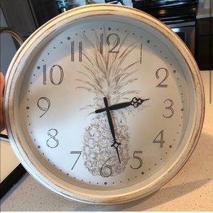 Pineapple Decorative Wall Clock